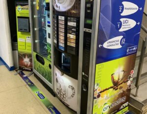 Vinilado y decoración de maquinas de vending